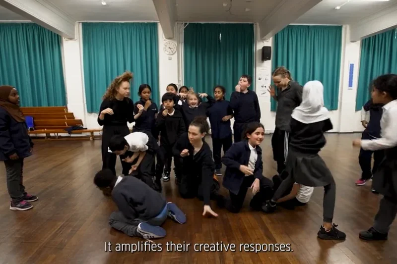 International Cooperation: Pop Up Prisma on UK Tour